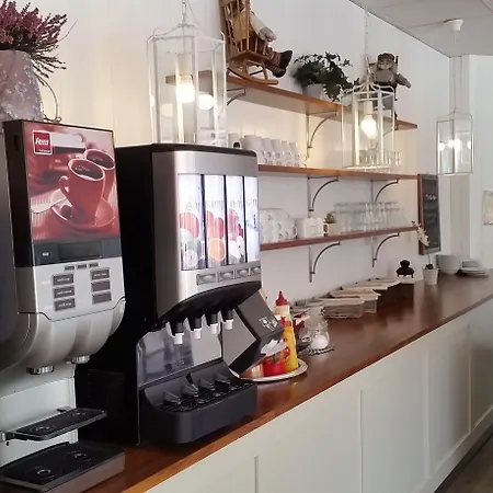 Отель Rodberg Hotel 3*