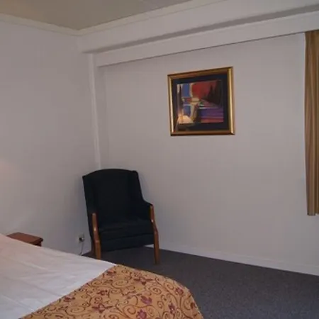 Rodberg Hotel Отель